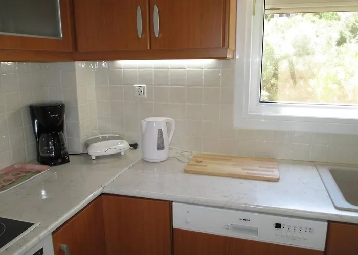 וילה Seaside House 2